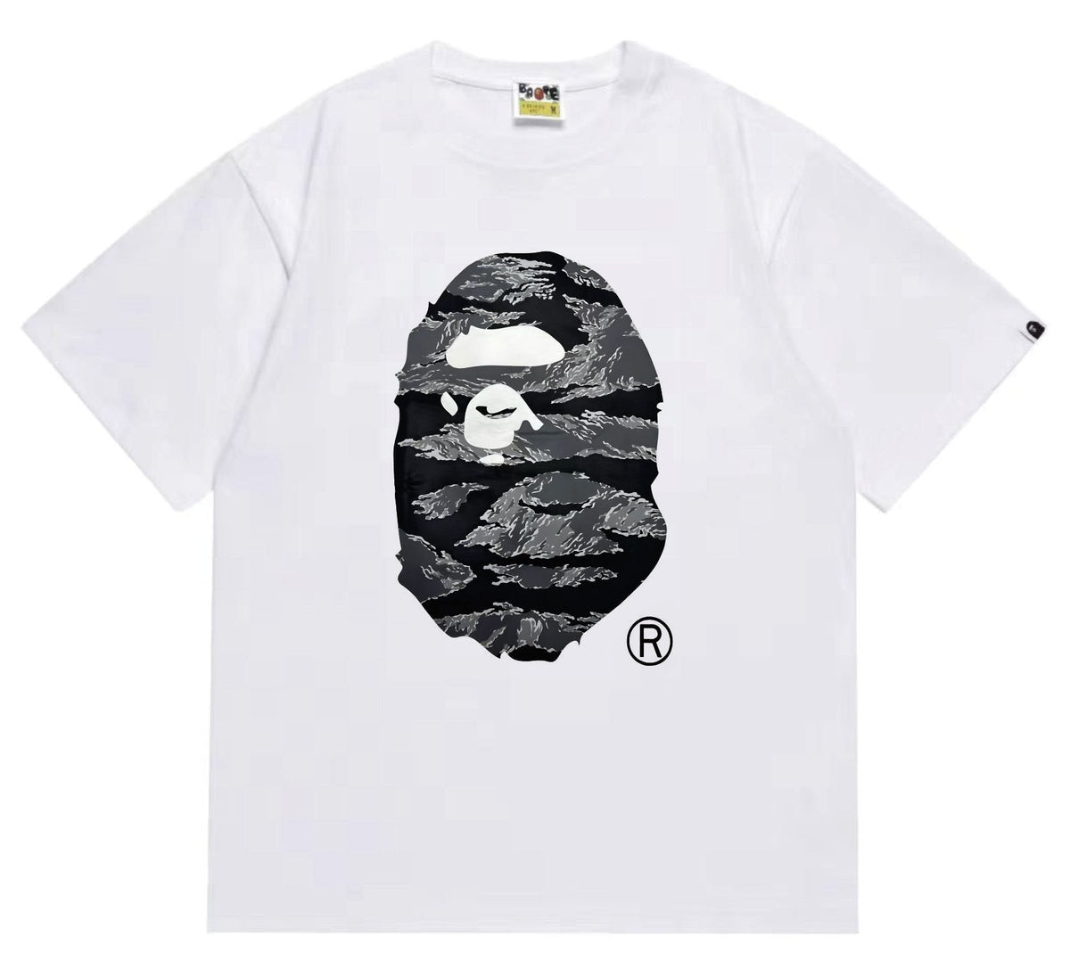 BAPE Front-and-Back Graphic Short-Sleeve T-Shirt ¡ª front