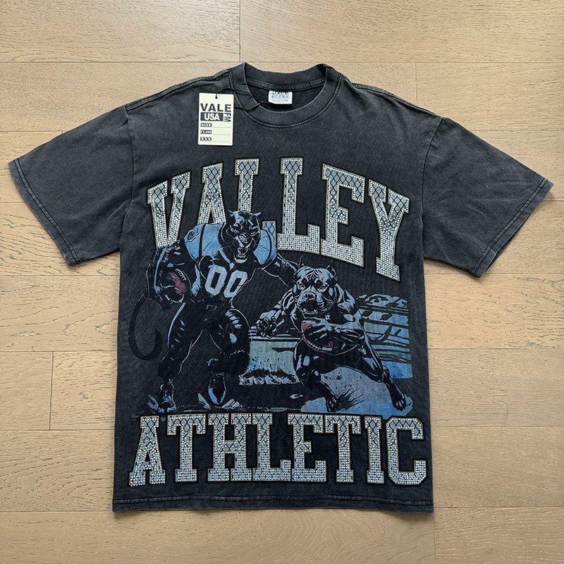 VALE USA Athletic Rhinestone Graphic T-Shirt ¡ª front