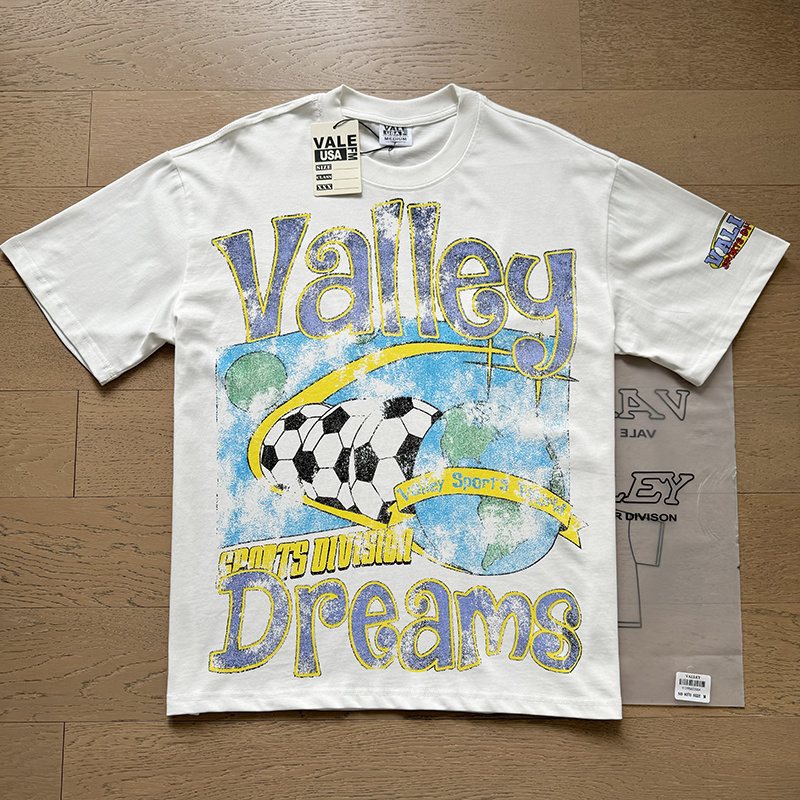 VALE USA Soccer Graphic Short-Sleeve T-Shirt ¡ª context