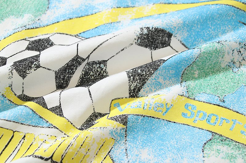 VALE USA Soccer Graphic Short-Sleeve T-Shirt ¡ª detail
