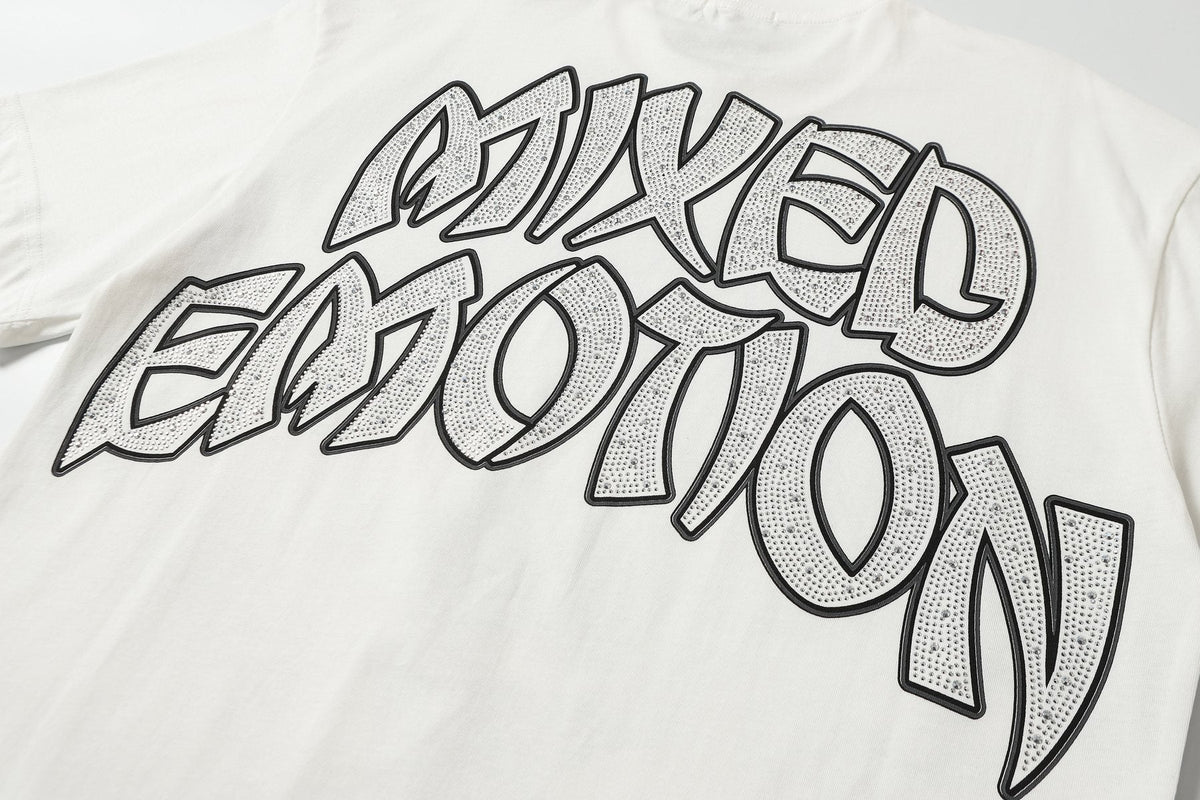 MIXED EMOTION Angel Graphic T-Shirt ¡ª detail