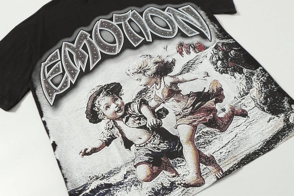 MIXED EMOTION Angel Beach Graphic T-Shirt ¡ª detail