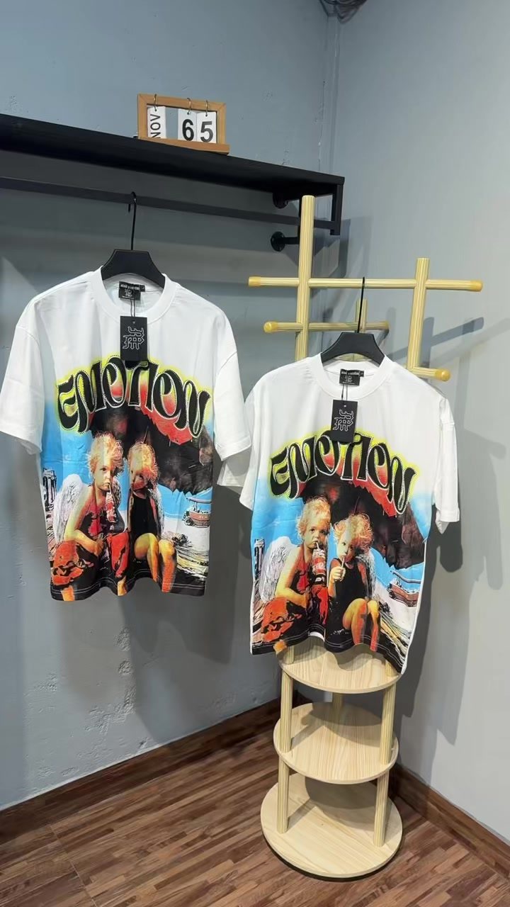 Mixed Emotion Photo Graphic Short-Sleeve T-Shirt ¡ª context