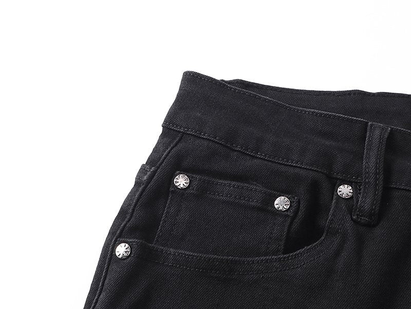 LOSTSHDWS Flower Embellished Flare Jeans ¡ª detail