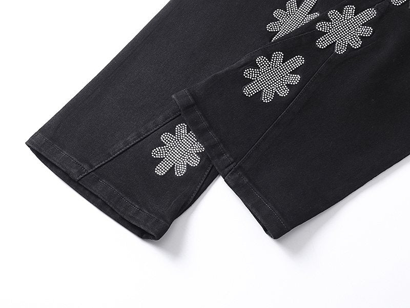 LOSTSHDWS Flower Embellished Flare Jeans ¡ª detail