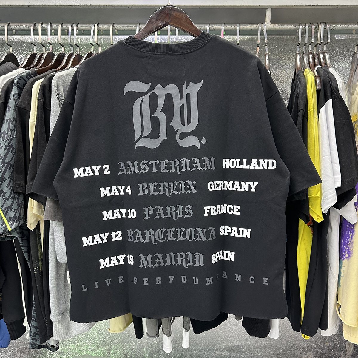 BKYS Revival Skull DJ Tour Graphic T-Shirt ¡ª context