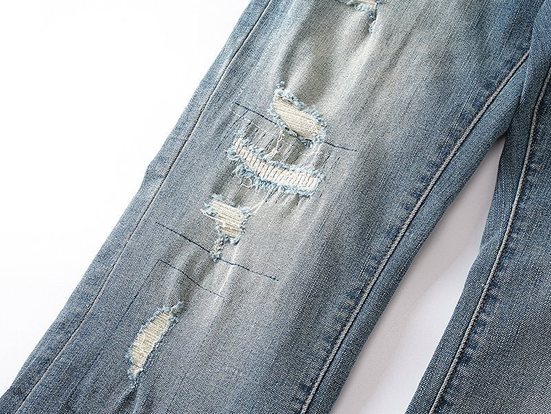 Purple Brand Distressed Flared Jeans ¡ª detail