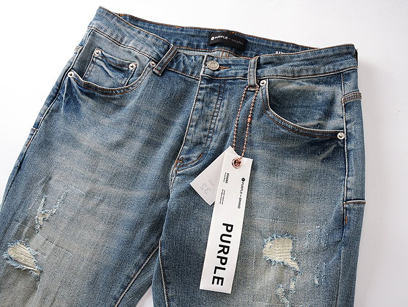 Purple Brand Distressed Flared Jeans ¡ª detail