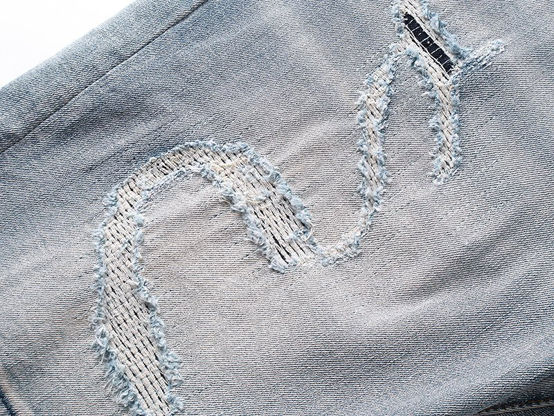 Purple Brand Light Blue Distressed Raw Hem Denim Shorts ¡ª detail