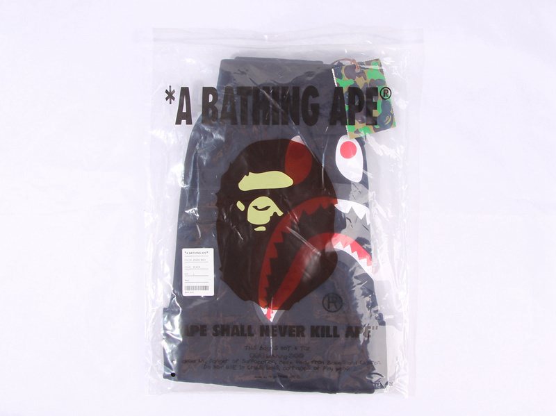 BAPE Shark Graphic Black Shorts ¡ª context