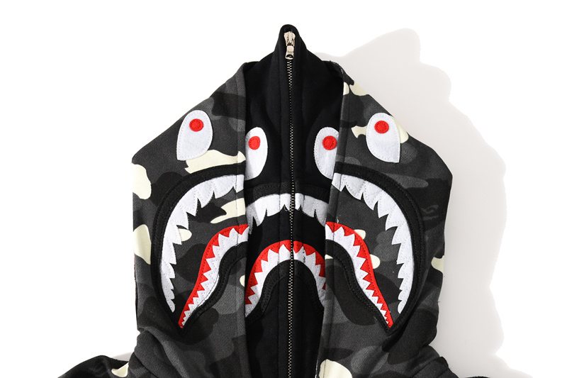 BAPE Shark WGM Camouflage Zip Hoodie ¡ª detail