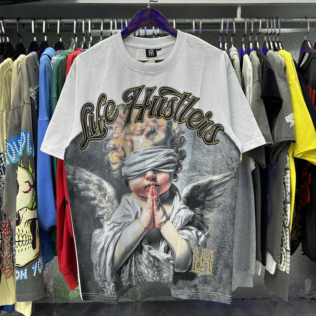 Life Hustlere Praying Angel Rhinestone Graphic T-Shirt ¡ª context