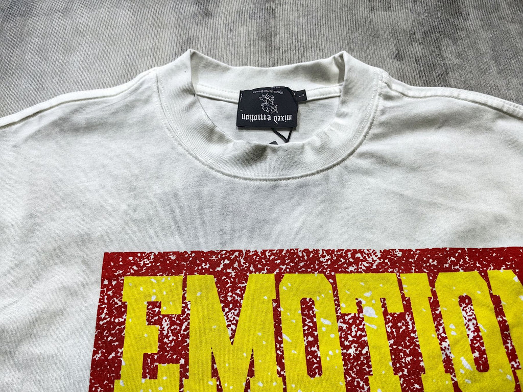 MIXED EMOTION Angel Graphic Short-Sleeve T-Shirt ¡ª neck_label