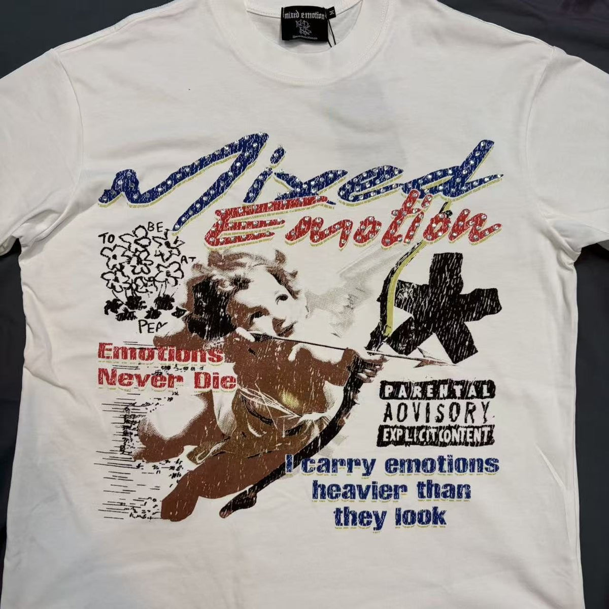 MIXED EMOTION Emotions Collage Graphic T-Shirt ¡ª detail