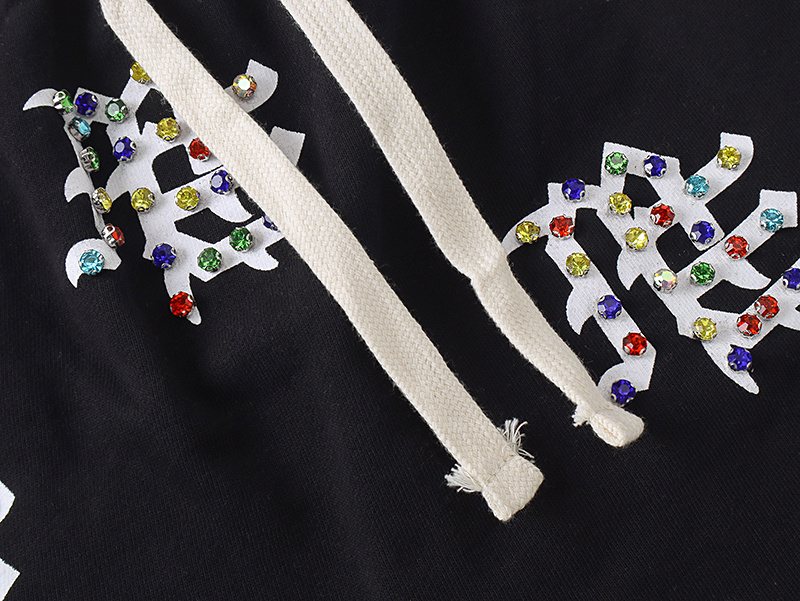 MIXED EMOTION Multicolor Rhinestone Graphic Shorts ¡ª detail