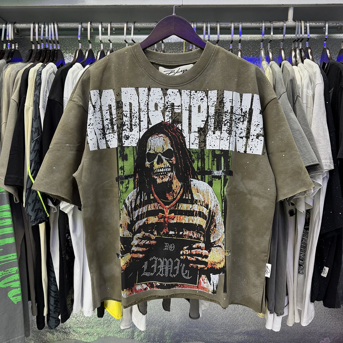BKYS Revival No Discipline Rhinestone Skull Graphic Cropped T-Shirt ¡ª context