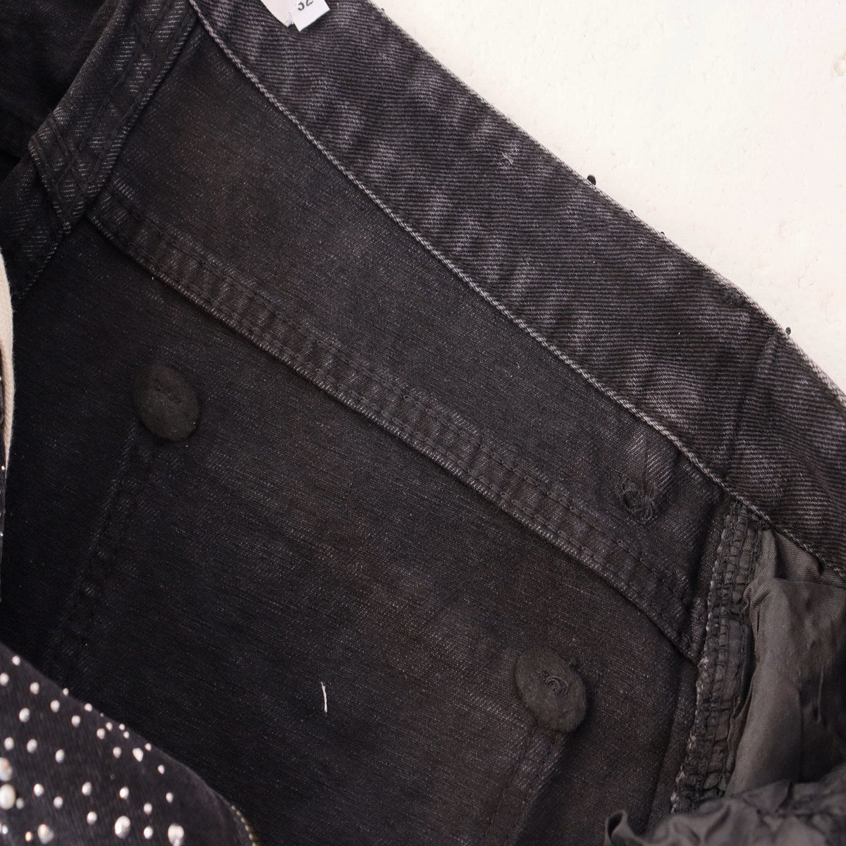 VALE Pearl-Studded Washed Denim Shorts ¡ª detail