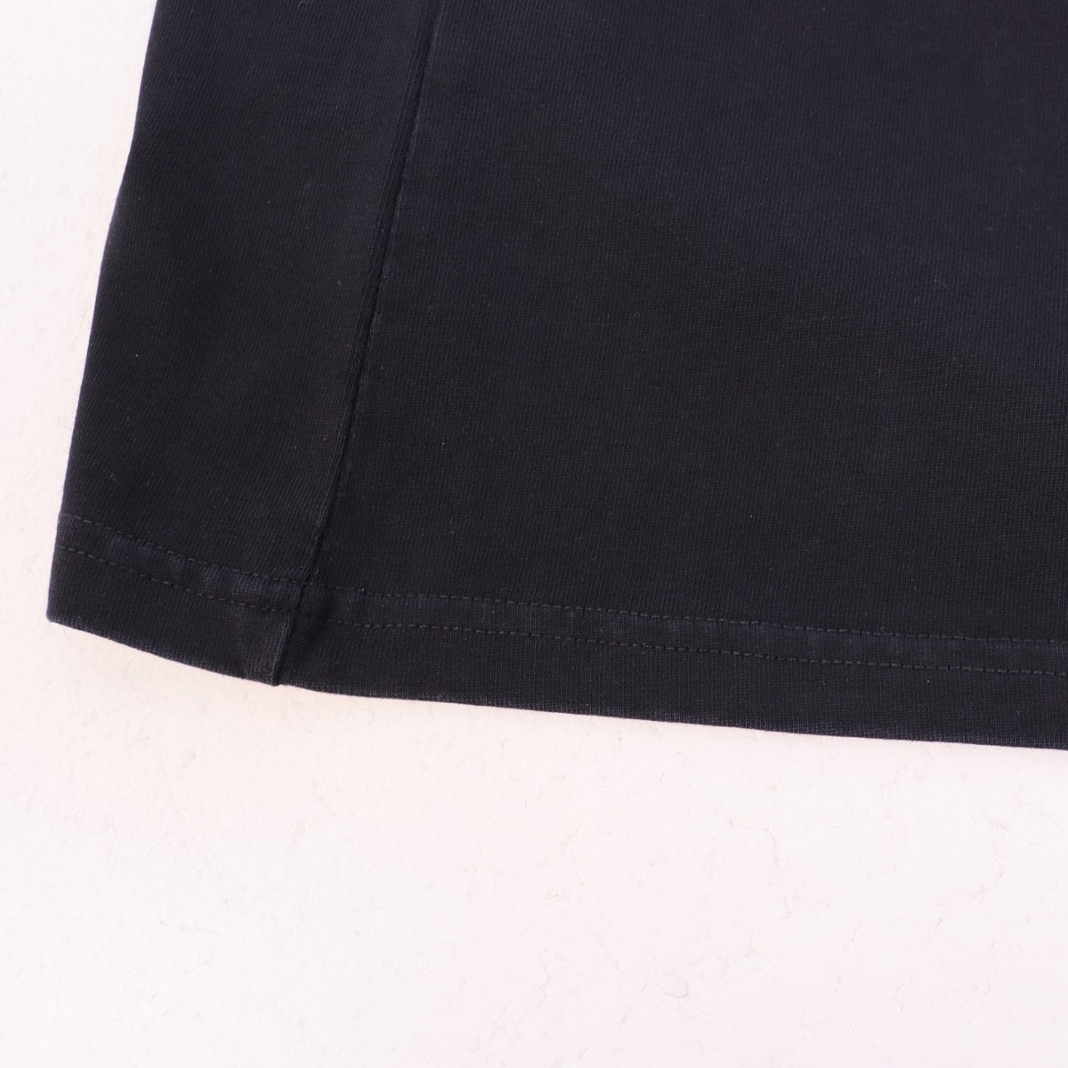 AMIRI Floral A Graphic Short-Sleeve T-Shirt ¡ª fabric_closeup