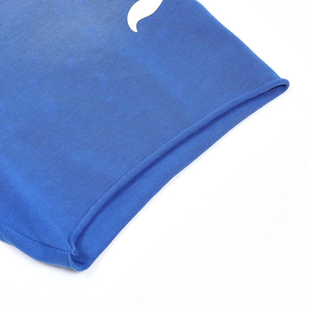 FIRST ROW A Sacred Vow Heart Graphic T-Shirt ¡ª detail