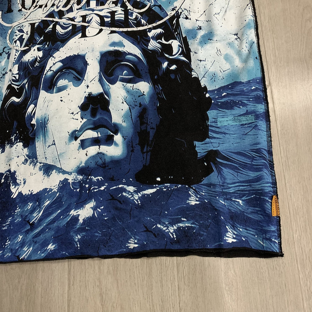 FIRST ROW Distressed Rhinestone Graphic T-Shirt ¡ª detail