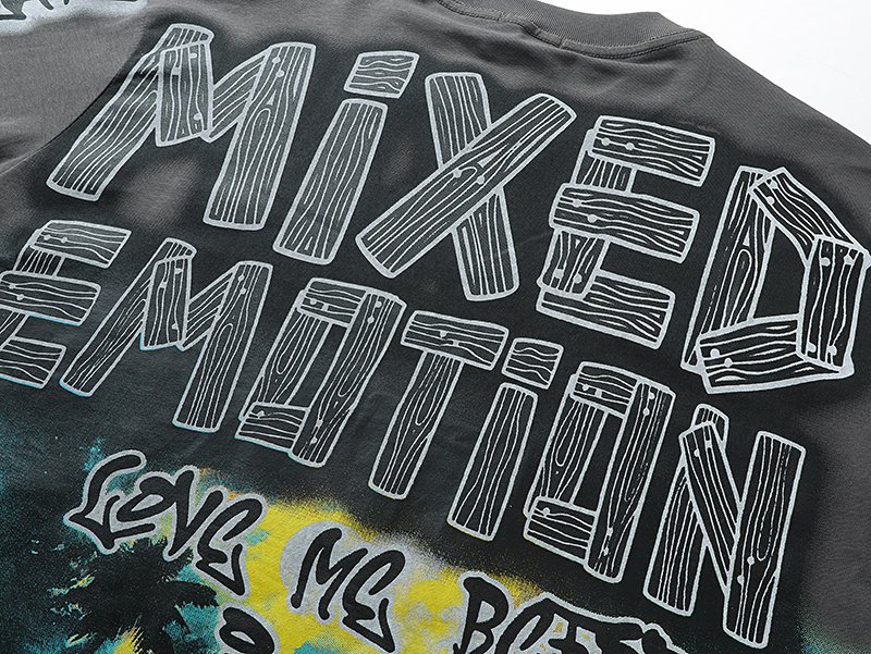 MIXED EMOTION Gray Graffiti Graphic Long-Sleeve T-Shirt ¡ª detail