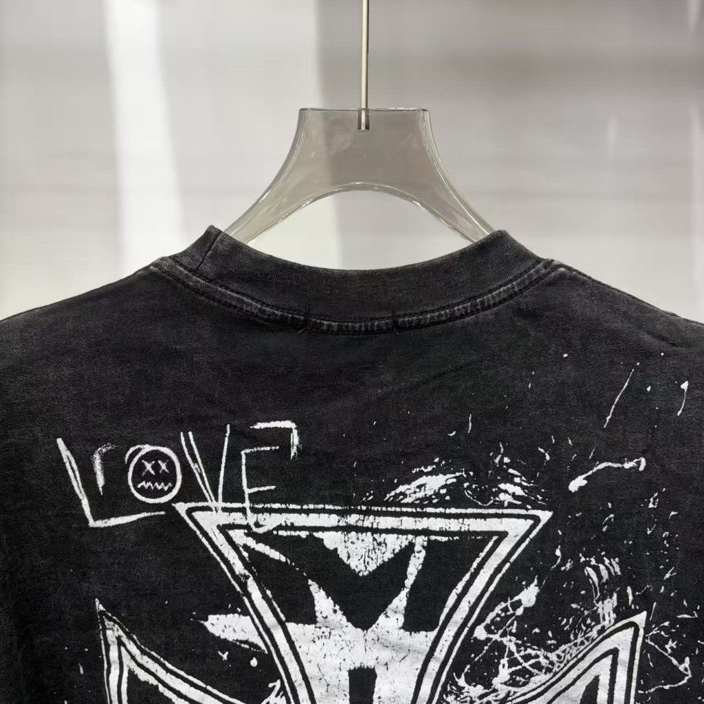 Mixed Emotion Love Hate Dream Graphic T-Shirt ¡ª detail