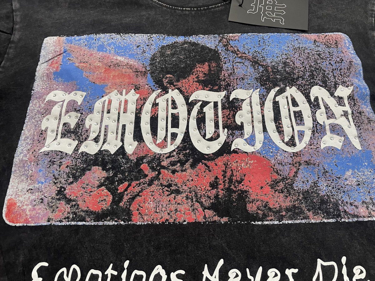 MIXED EMOTION Rhinestone Graphic Acid-Wash T-Shirt ¡ª detail