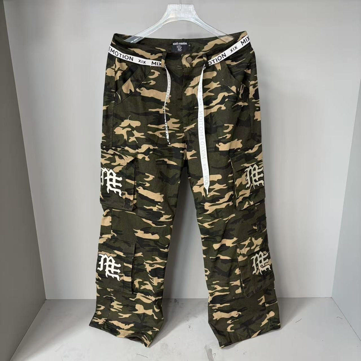 Mixed Emotion Camouflage Cargo Pants ¡ª hero