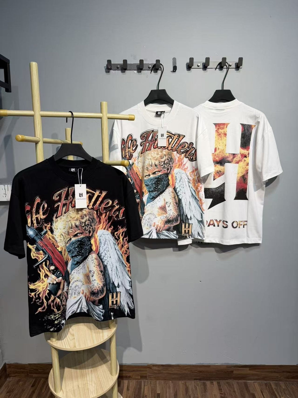 Life Hustlere No Days Off Graphic T-Shirt ¡ª context