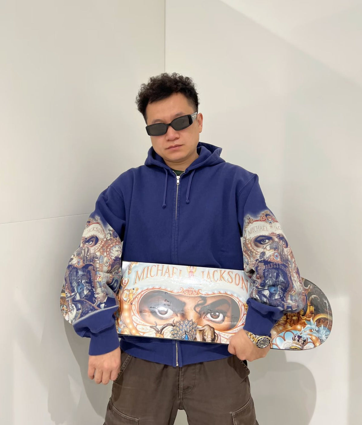 Supreme Graphic Sleeve Zip Hoodie ¡ª model