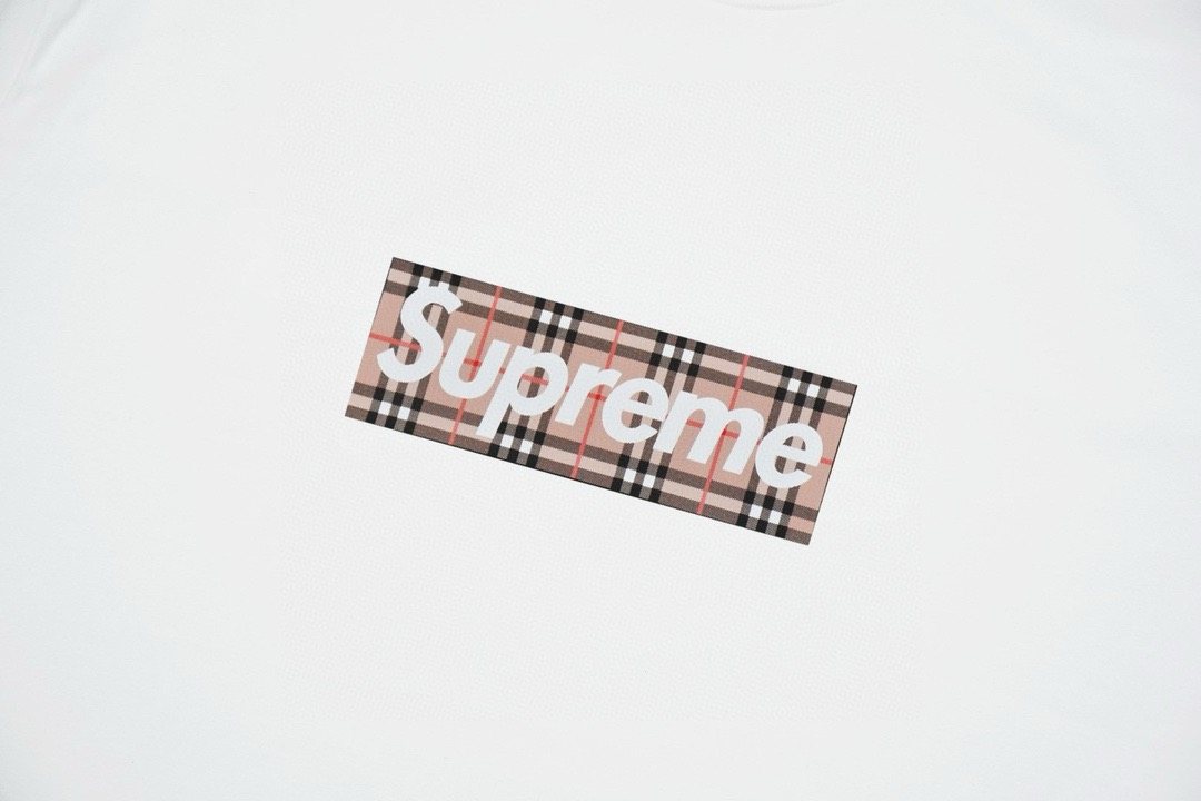 Supreme Plaid Box-Logo Graphic T-Shirt ¡ª detail