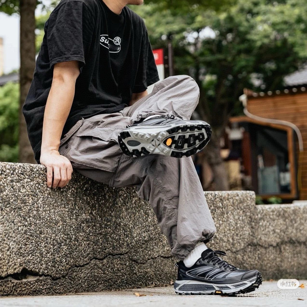 Supreme Warning Graphic Short-Sleeve T-Shirt ¡ª context