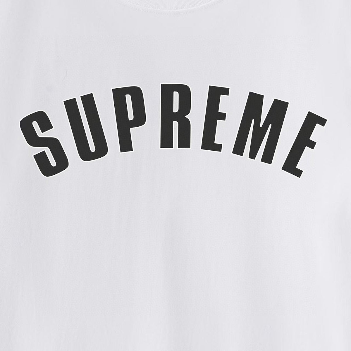 Supreme Cracked Arched Wordmark Graphic T-Shirt ¡ª detail