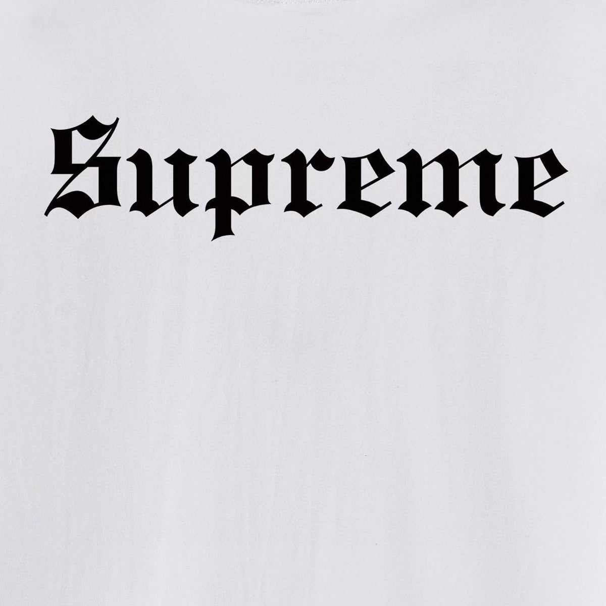 Supreme Snow White Graphic Short-Sleeve T-Shirt ¡ª fabric_closeup