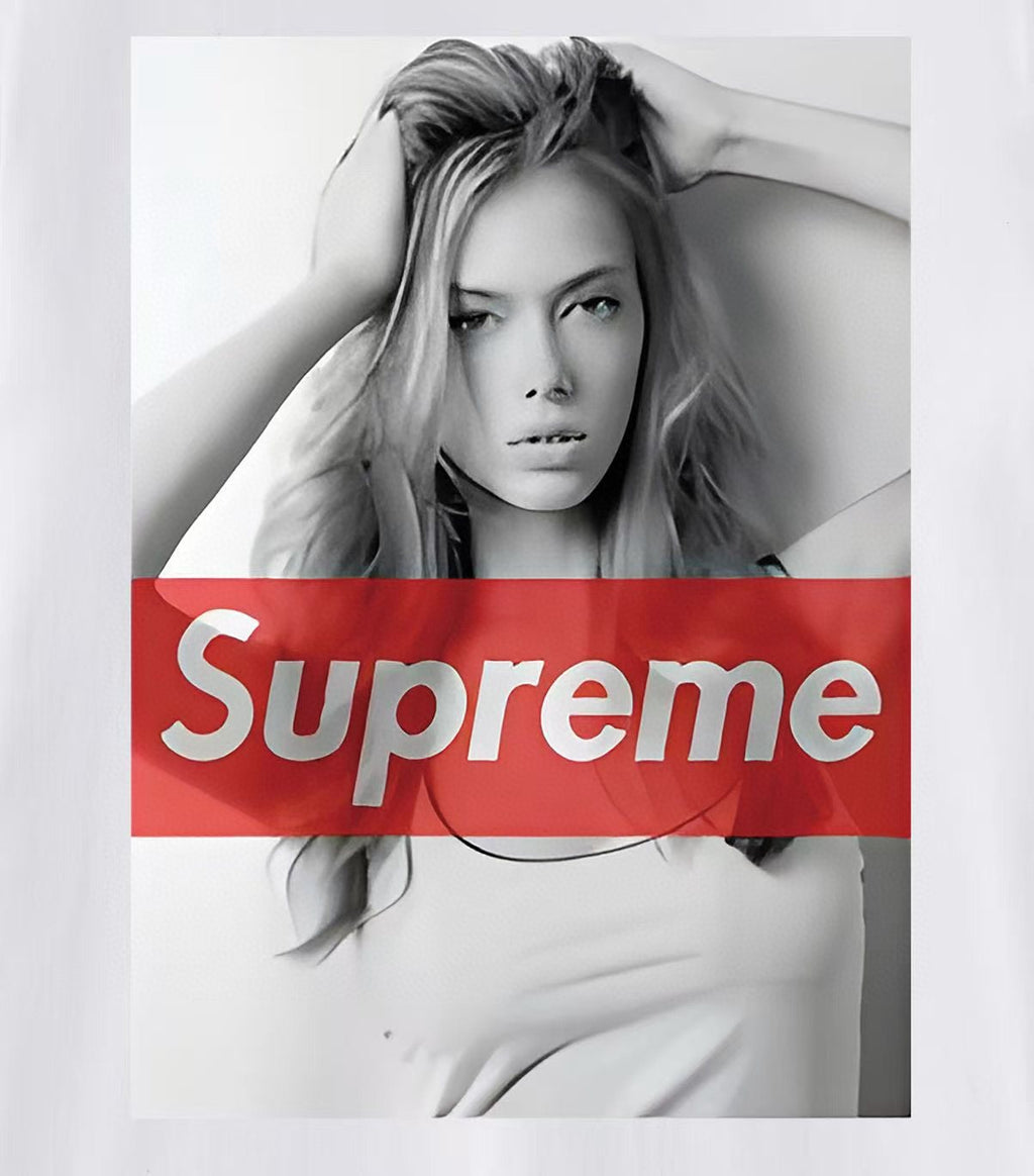 Supreme Photo Graphic Short-Sleeve T-Shirt ¡ª detail