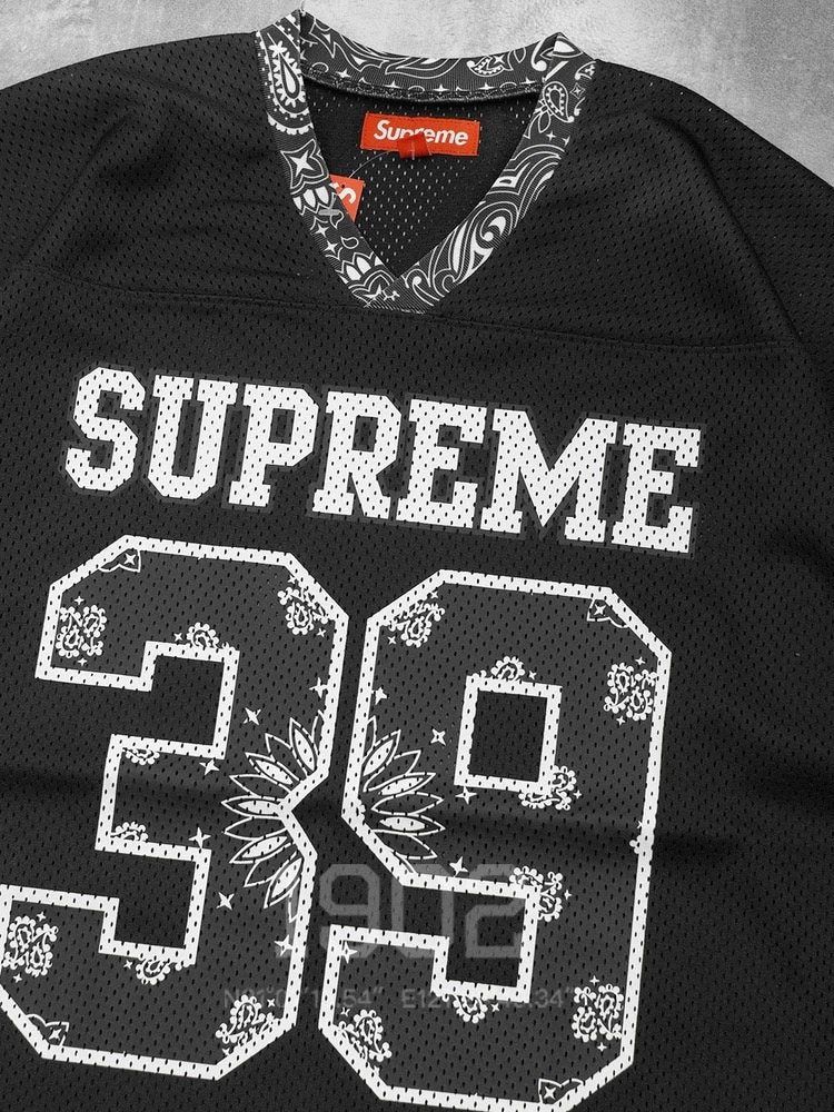 Supreme 39 Bandana-Trim Mesh Jersey T-Shirt ¡ª detail