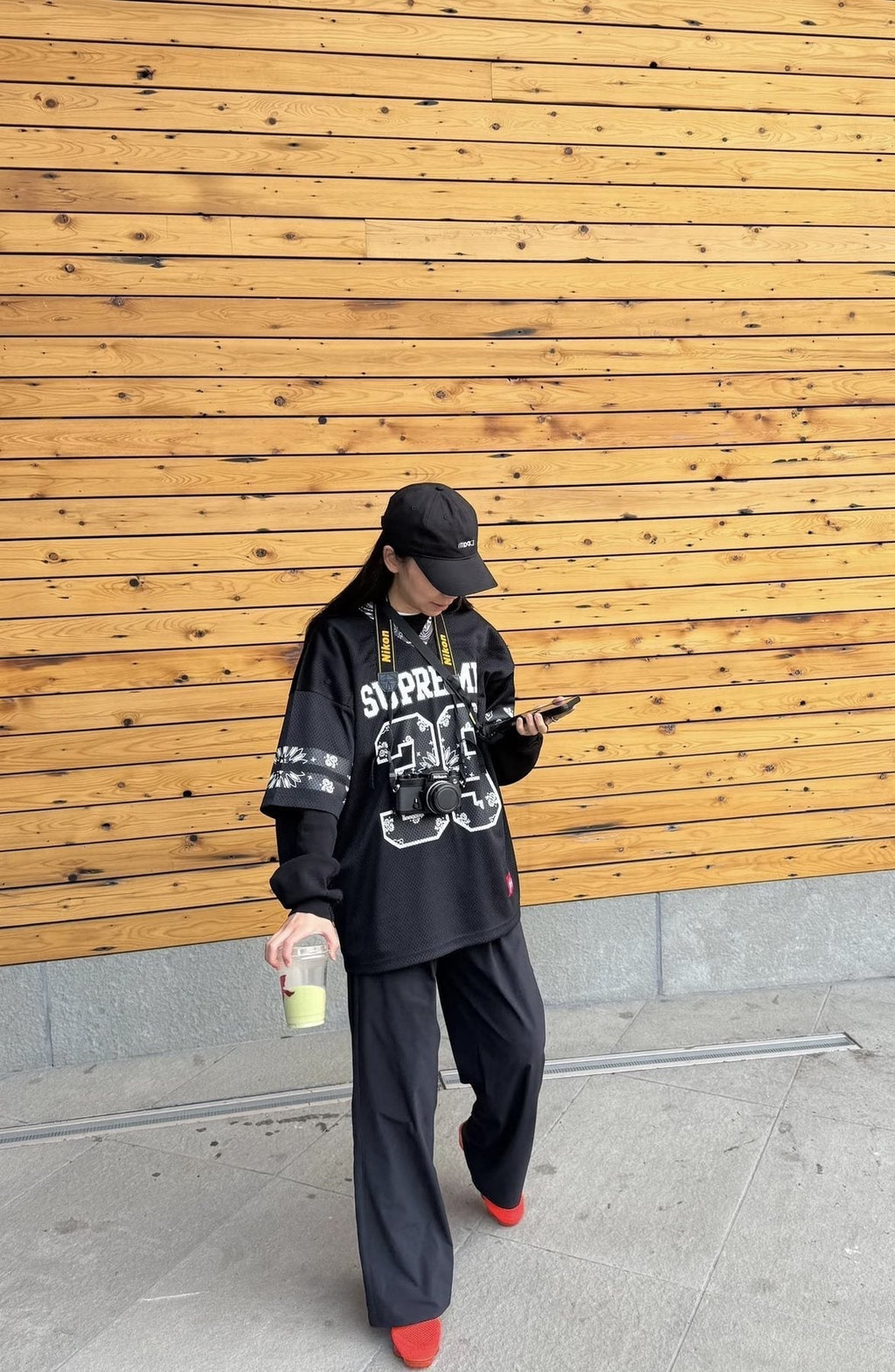 Supreme 39 Bandana-Trim Mesh Jersey T-Shirt ¡ª context