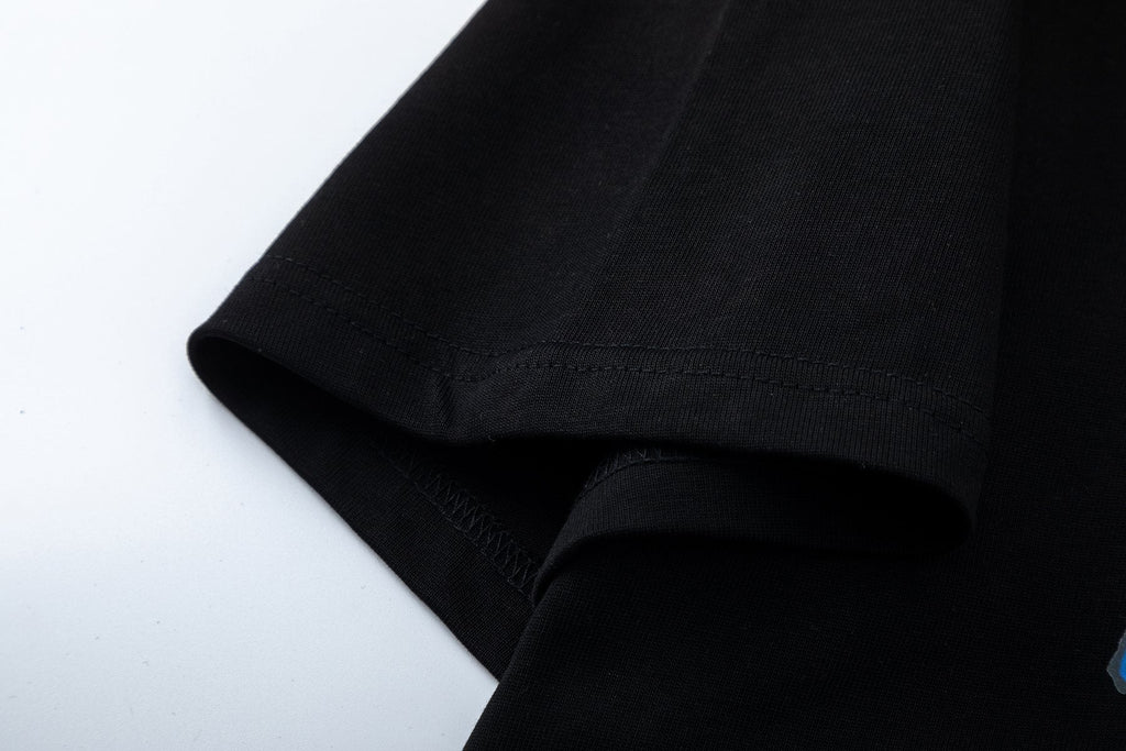 Supreme Hand-Drawn Lettering Graphic T-Shirt ¡ª fabric_closeup