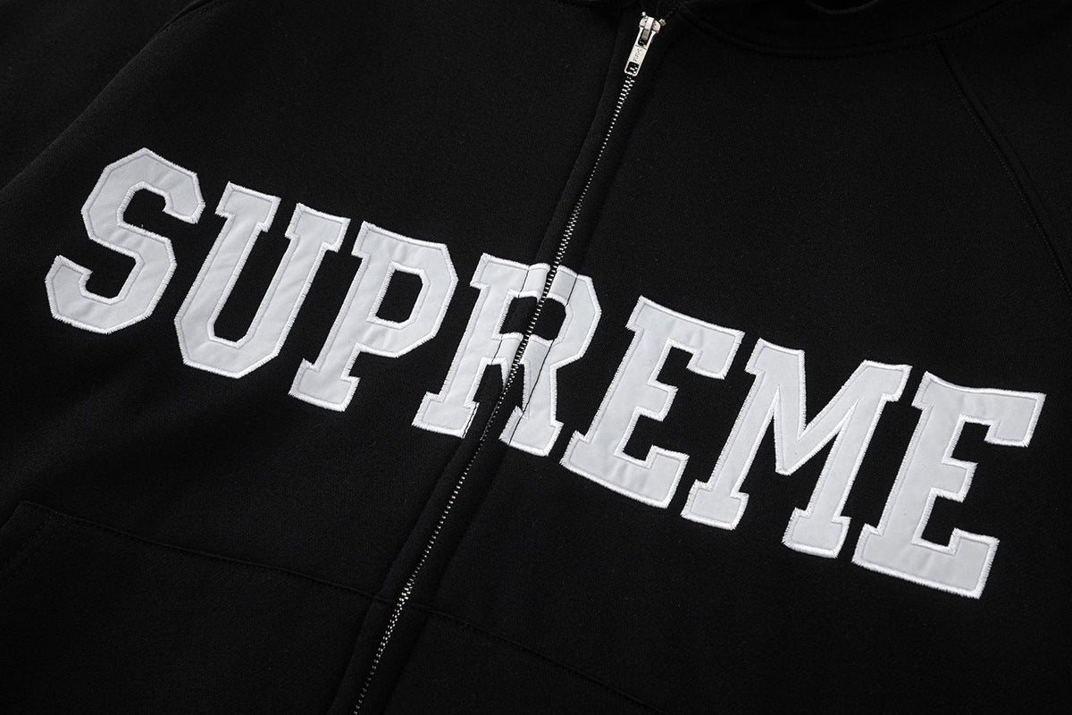 Supreme Front Appliqu¨¦ Zip Hoodie ¡ª detail