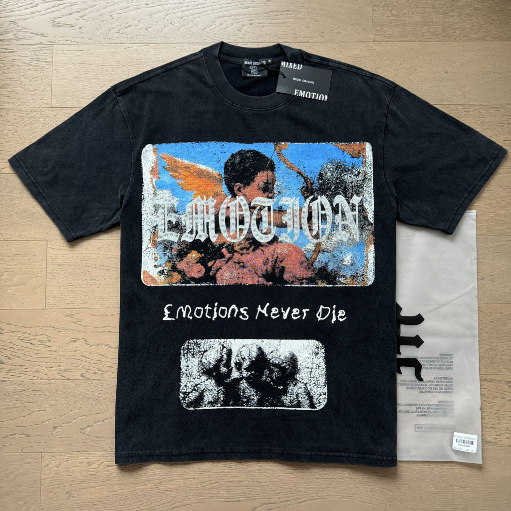 MIXED EMOTION Angel Graphic T-Shirt ¡ª context