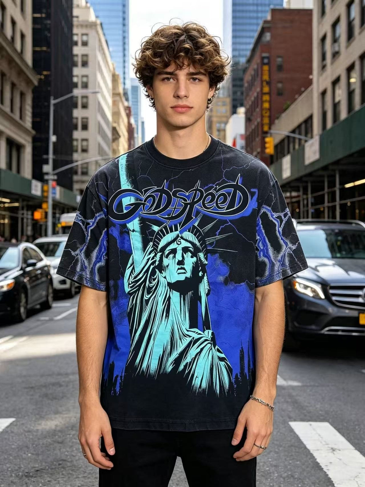 Godspeed Statue of Liberty Graphic T-Shirt ¡ª front