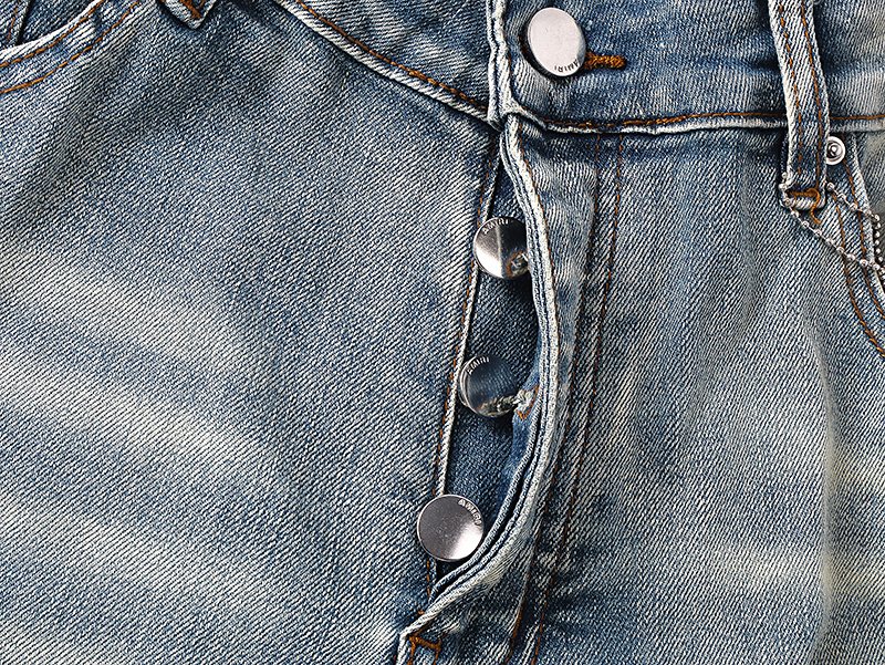 AMIRI Light Blue Distressed Denim Shorts ¡ª detail