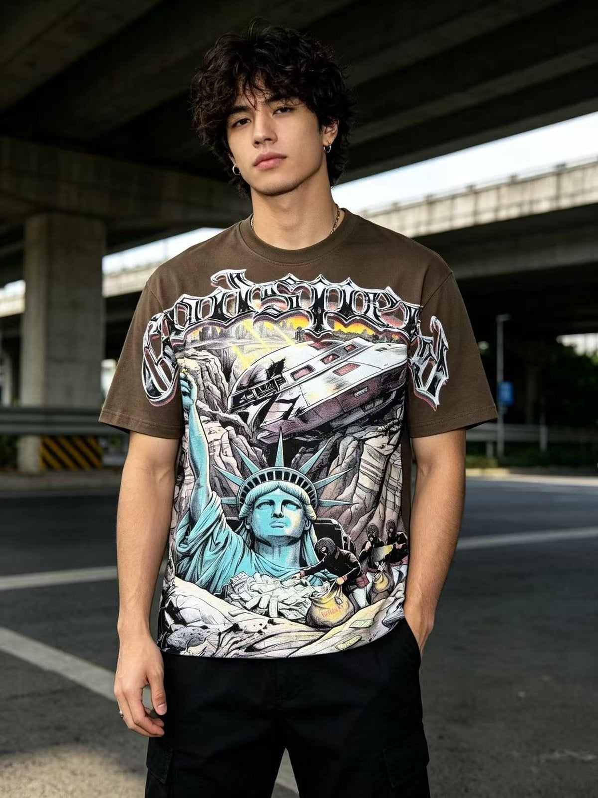 Godspeed Rock Graphic Short-Sleeve T-Shirt ¡ª model