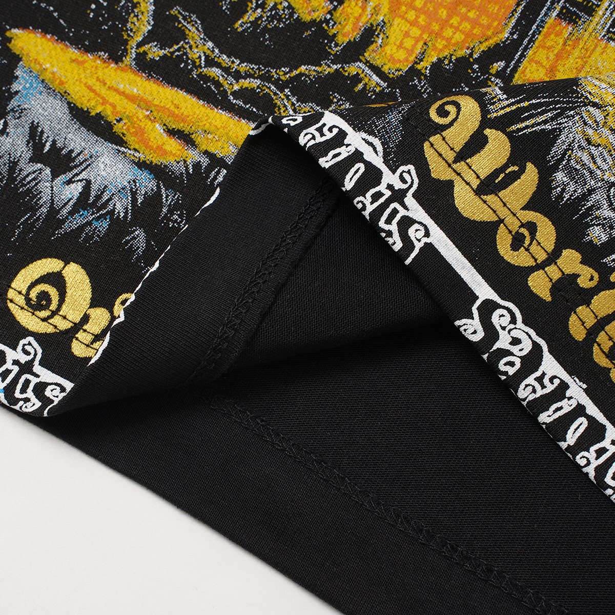 SAINT UFO Alien Graphic Short-Sleeve T-Shirt ¡ª detail
