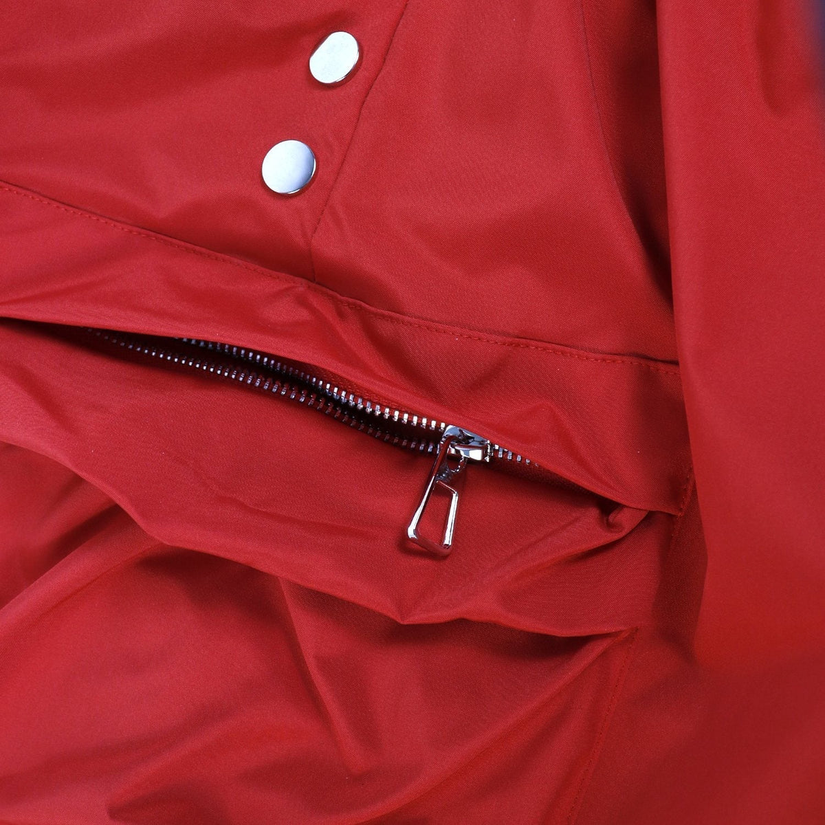 SAINT Vanity Embroidered Snap-Button Cargo Shorts ¡ª detail