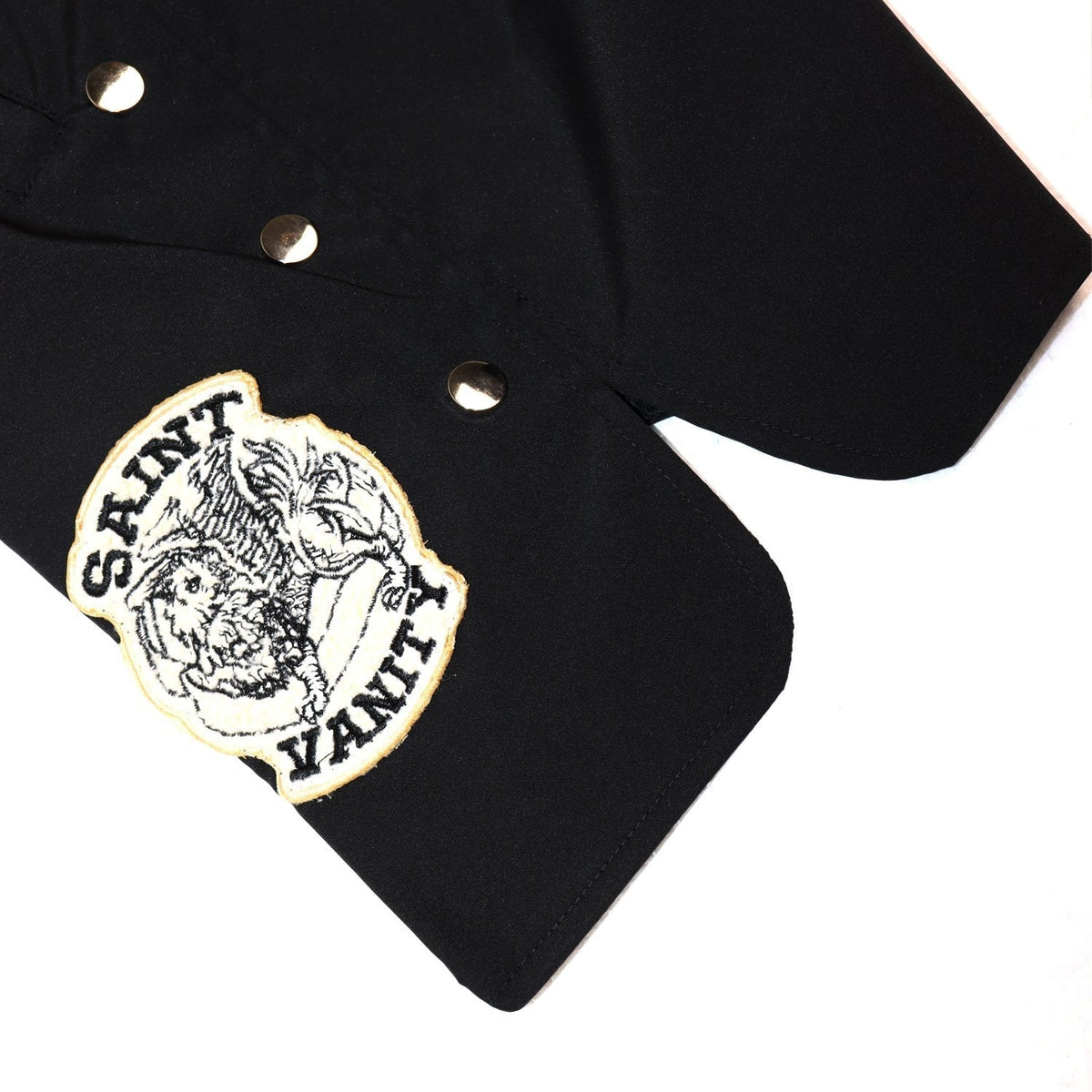 SAINT Vanity Embroidered Patch Shorts ¡ª detail