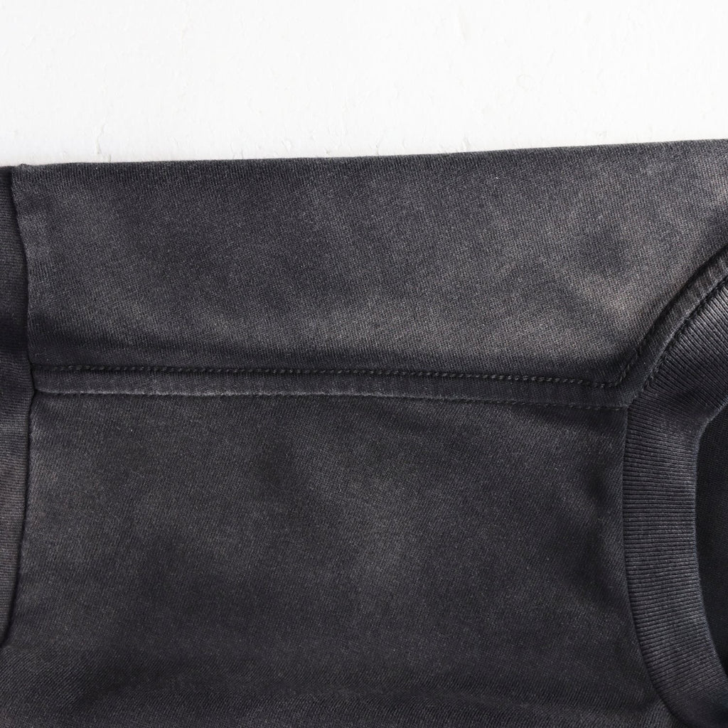 AMIRI Hollywood MA Graphic T-Shirt ¡ª fabric_closeup