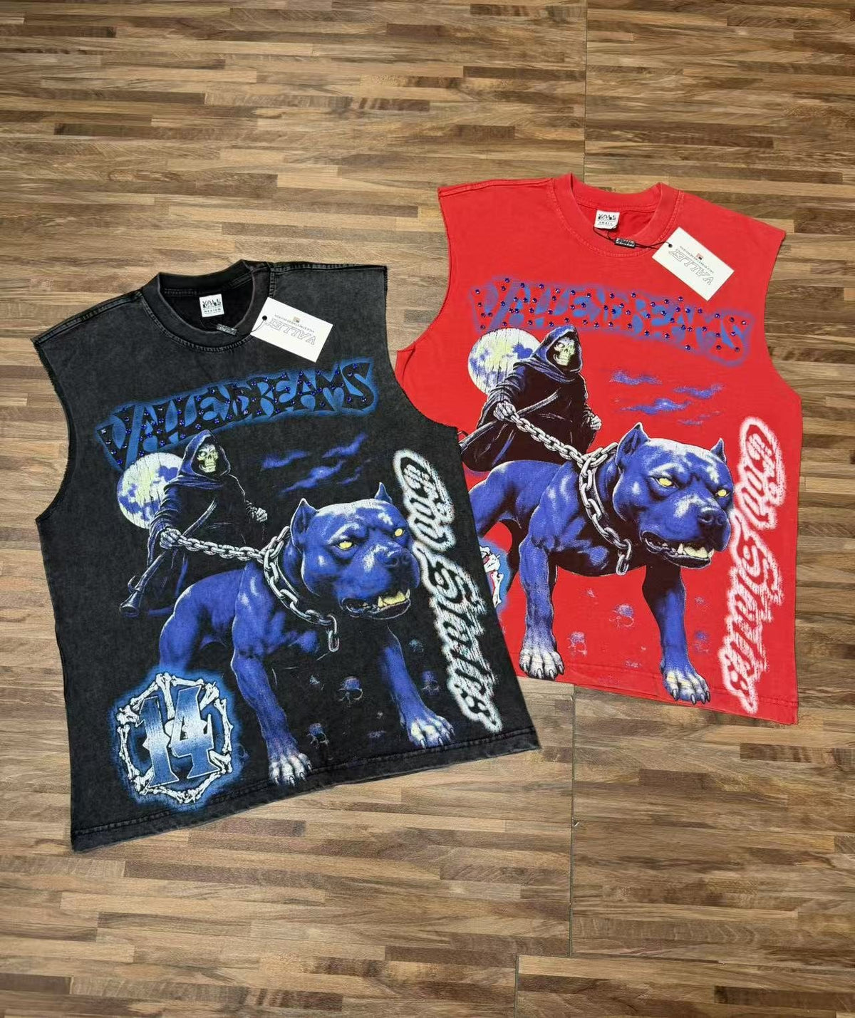 SAINT Valley Graphic Sleeveless T-Shirt ¡ª comparison