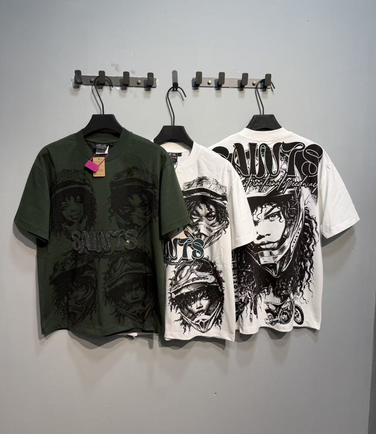 SAINT Racing Portrait Rhinestone Short-Sleeve T-Shirt ¡ª comparison