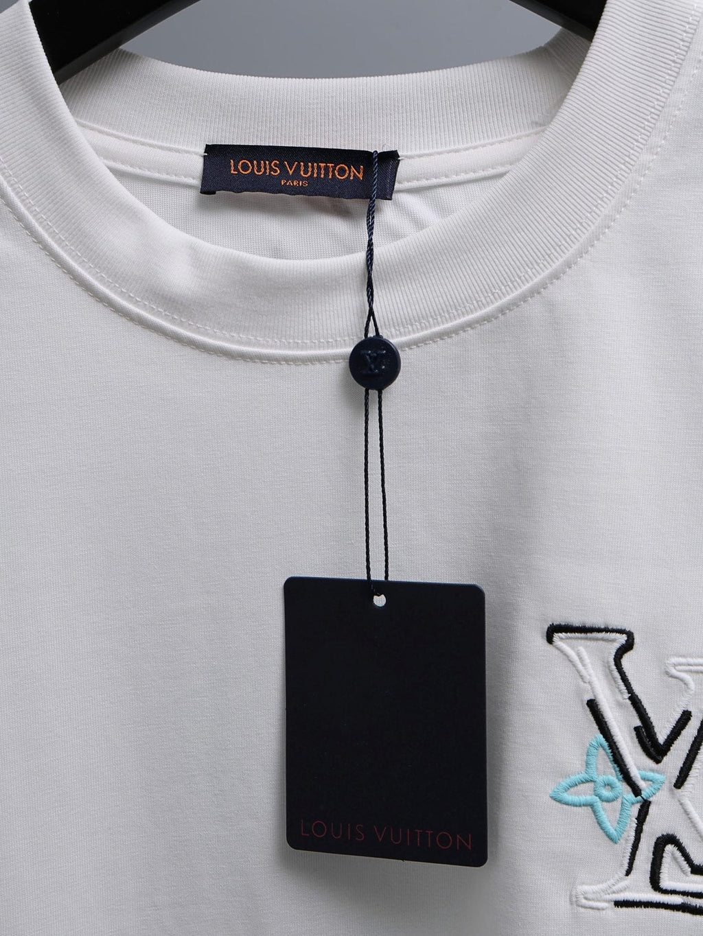 Louis Vuitton*LV White Embroidered Graphic T-Shirt ¡ª hang_tag
